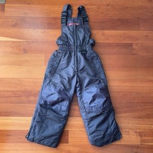 Kids Gray Snowpants Size 4/5